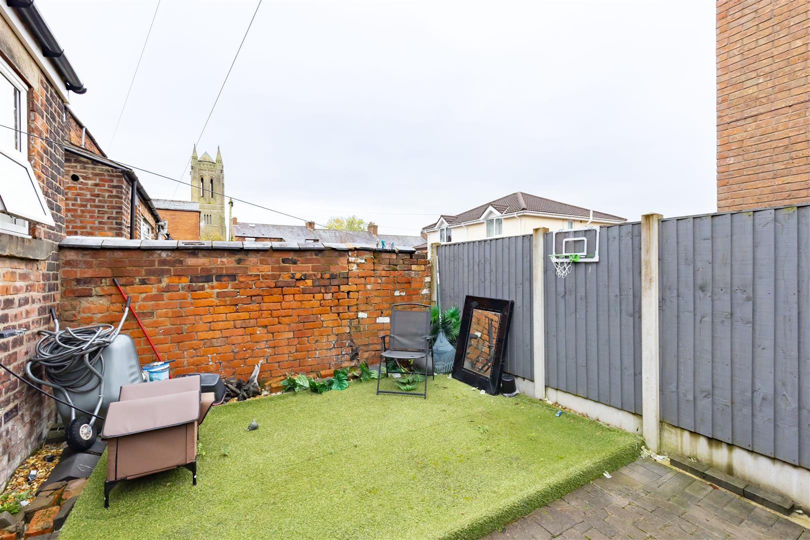 Moss Lane, Leyland